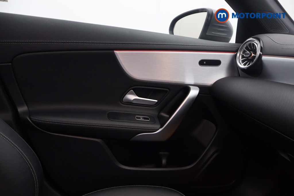 Mercedes-Benz CLA Amg Line Automatic Diesel Estate - Stock Number (1599880) - 16th supplementary image