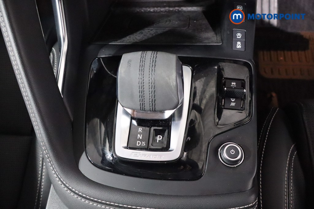 Jaguar E-Pace R-Dynamic Hse Black Automatic Petrol Plug-In Hybrid SUV - Stock Number (1599881) - 16th supplementary image