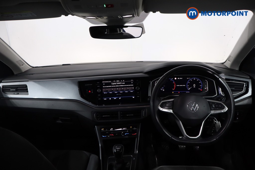 Volkswagen Polo Style Manual Petrol Hatchback - Stock Number (1599902) - 1st supplementary image