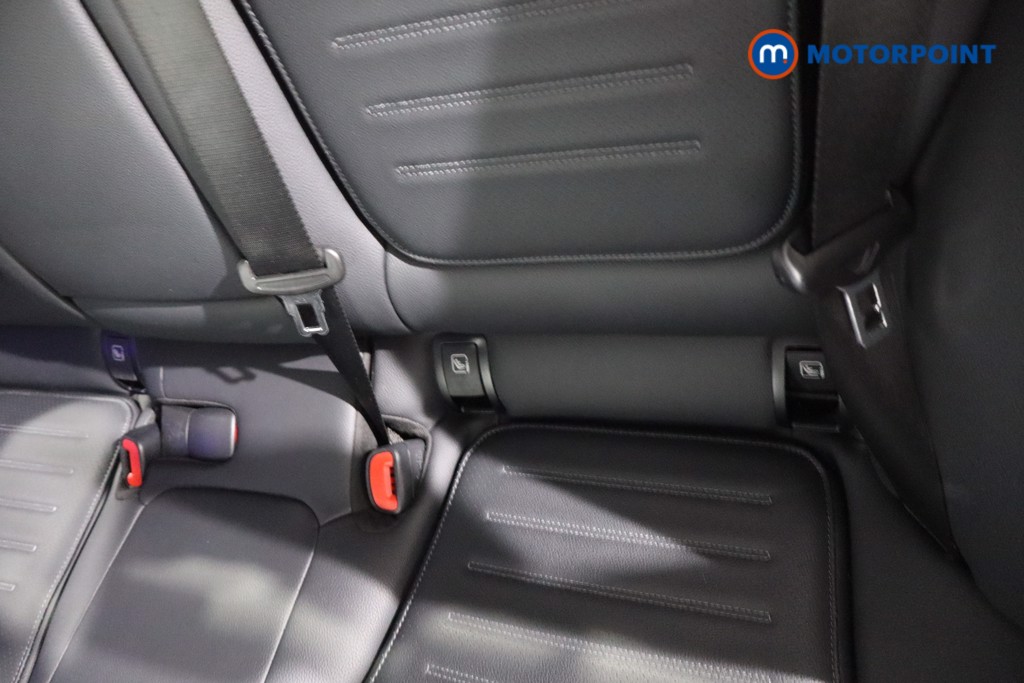 Mercedes-Benz C Class Amg Line Automatic Diesel Saloon - Stock Number (1599916) - 23rd supplementary image