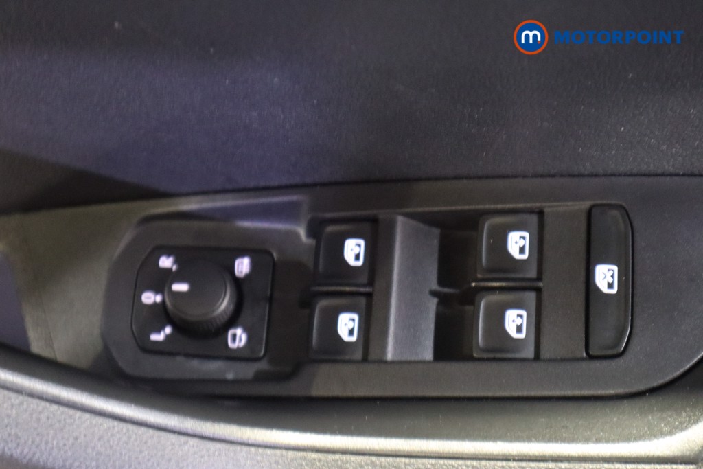 Skoda Karoq Se L Automatic Petrol SUV - Stock Number (1600155) - 15th supplementary image