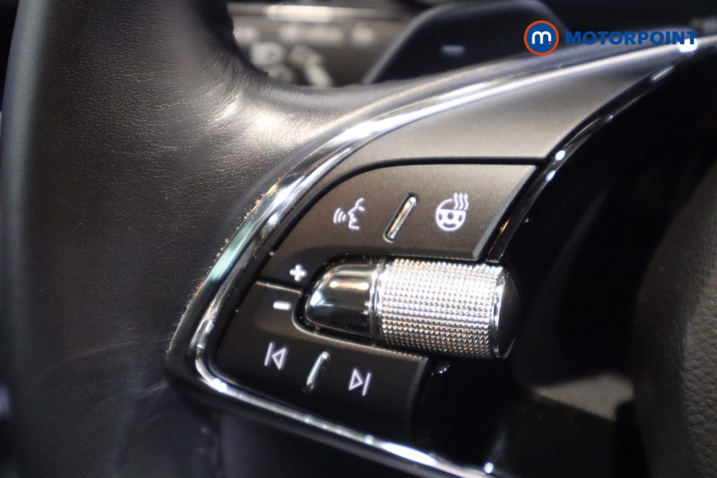 Skoda Karoq Se L Automatic Petrol SUV - Stock Number (1600155) - 17th supplementary image