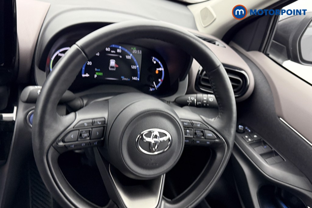 Toyota Yaris Cross Excel Automatic Petrol-Electric Hybrid Estate - Stock Number (1600305) - 3rd supplementary image