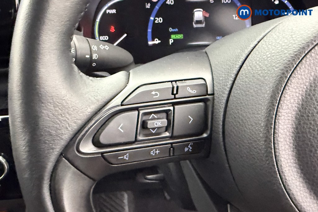 Toyota Yaris Cross Excel Automatic Petrol-Electric Hybrid Estate - Stock Number (1600305) - 14th supplementary image