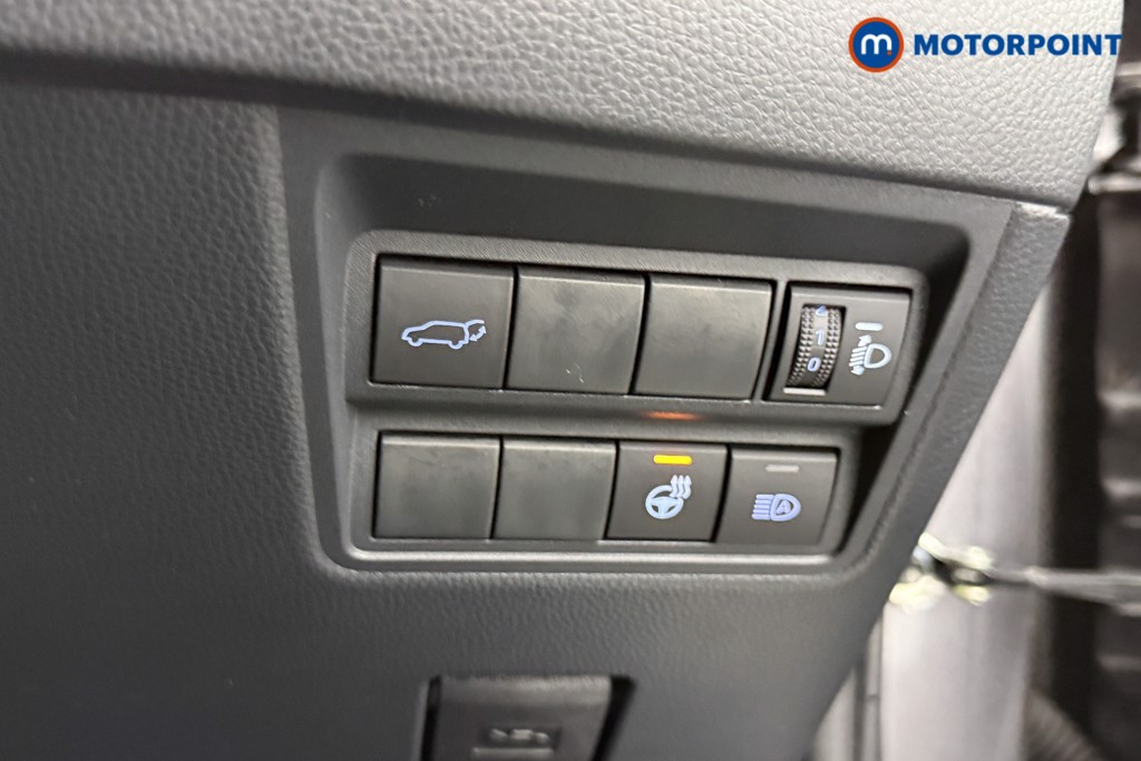 Toyota Yaris Cross Excel Automatic Petrol-Electric Hybrid Estate - Stock Number (1600305) - 16th supplementary image