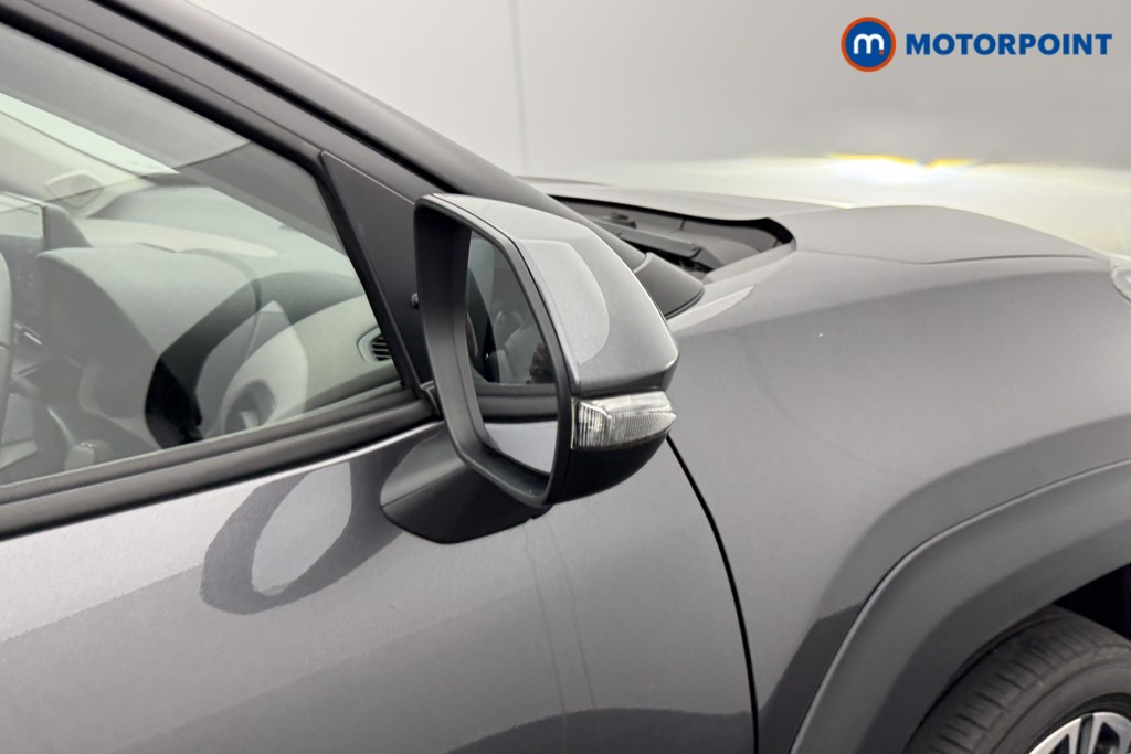 Toyota Yaris Cross Excel Automatic Petrol-Electric Hybrid Estate - Stock Number (1600305) - 19th supplementary image