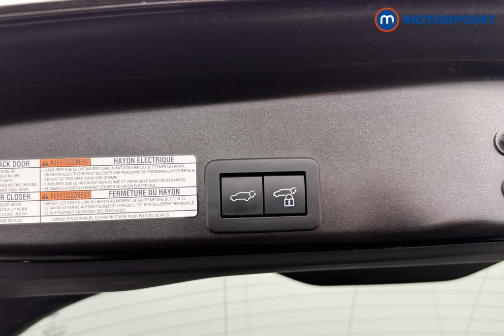 Toyota Yaris Cross Excel Automatic Petrol-Electric Hybrid Estate - Stock Number (1600305) - 24th supplementary image