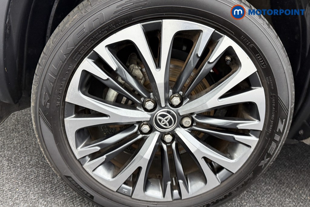 Toyota Yaris Cross Excel Automatic Petrol-Electric Hybrid Estate - Stock Number (1600305) - 32nd supplementary image