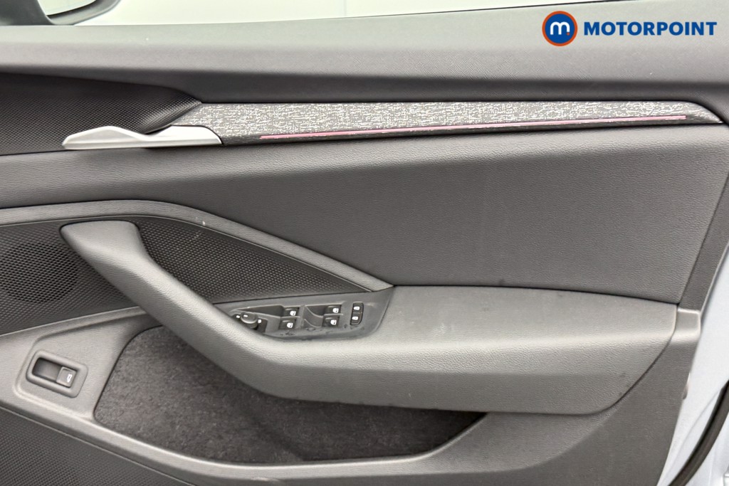 Skoda Superb Se L Automatic Petrol Hatchback - Stock Number (1600311) - 17th supplementary image