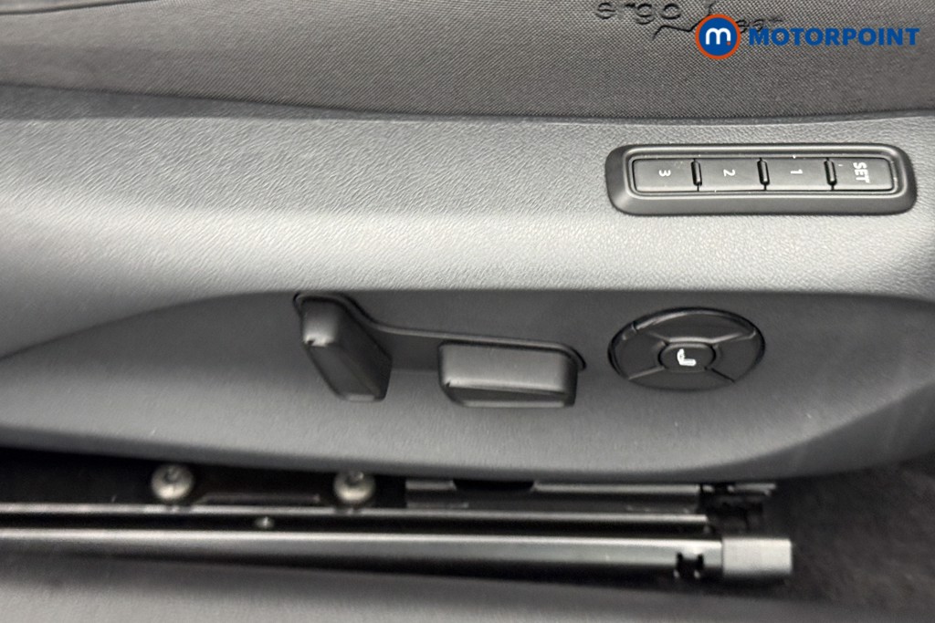 Skoda Superb Se L Automatic Petrol Hatchback - Stock Number (1600311) - 18th supplementary image