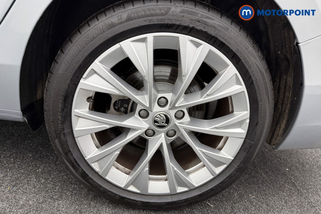 Skoda Superb Se L Automatic Petrol Hatchback - Stock Number (1600311) - 32nd supplementary image