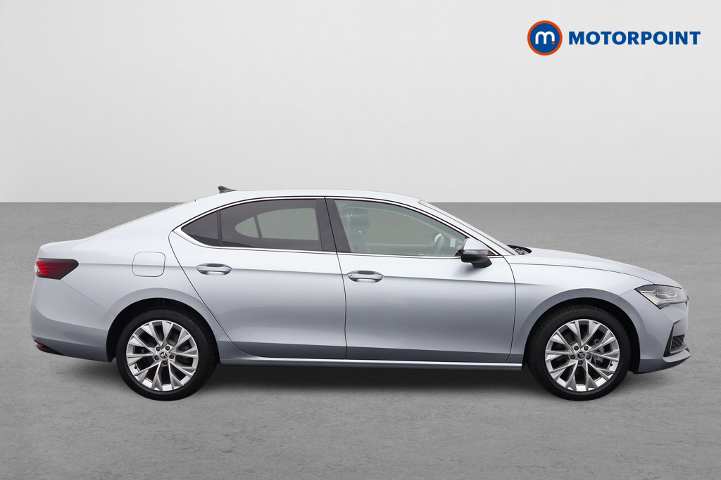 Skoda Superb Se L Automatic Petrol Hatchback - Stock Number (1600311) - Drivers side