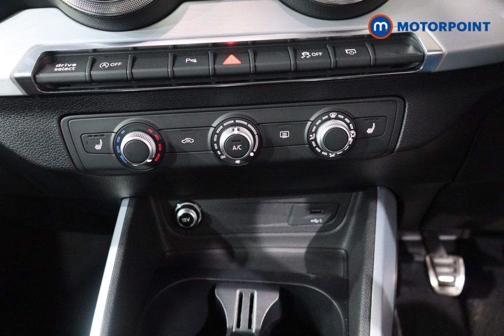 Audi Q2 S Line Manual Petrol SUV - Stock Number (1600455) - 17th supplementary image