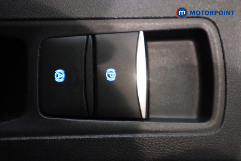 Ford Focus Titanium Vignale Manual Petrol Hatchback - Stock Number (1600493) - 25th supplementary image