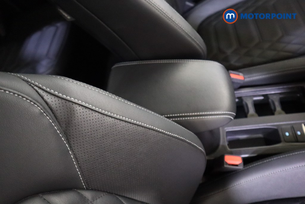 Ford Focus Titanium Vignale Manual Petrol Hatchback - Stock Number (1600493) - 27th supplementary image