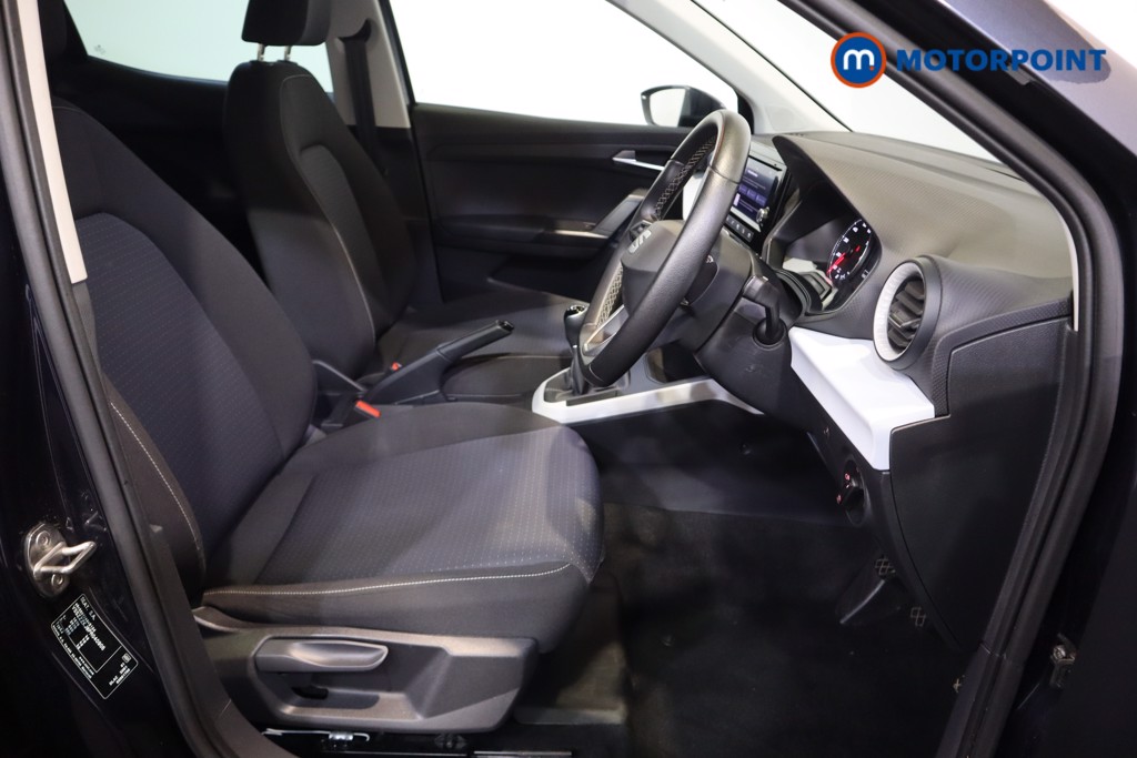Seat Arona Se Edition Manual Petrol SUV - Stock Number (1600496) - 6th supplementary image