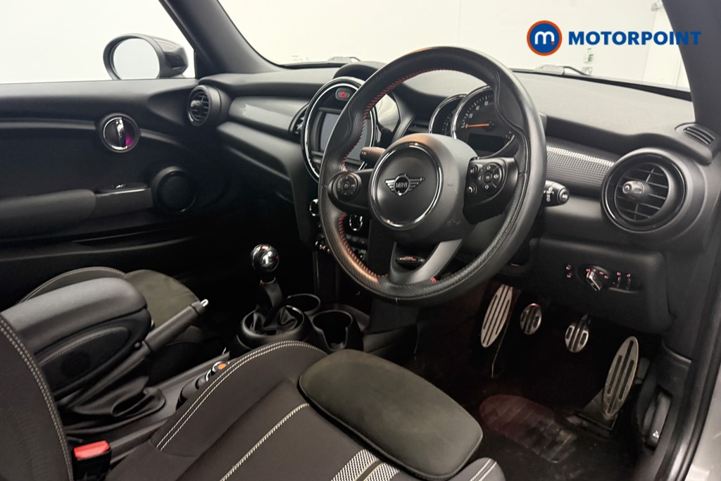 Mini Hatchback Cooper Sport Manual Petrol Hatchback - Stock Number (1600537) - 5th supplementary image