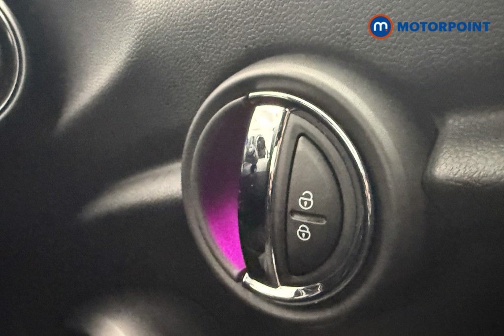 Mini Hatchback Cooper Sport Manual Petrol Hatchback - Stock Number (1600537) - 17th supplementary image