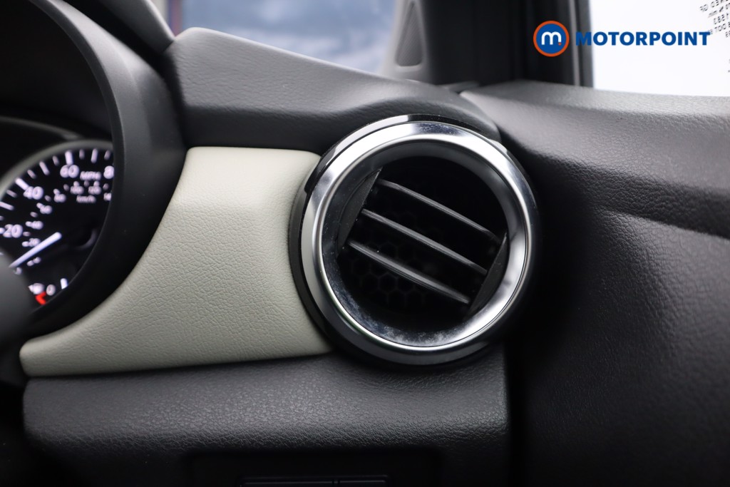 Nissan Micra Acenta Manual Petrol Hatchback - Stock Number (1600583) - 9th supplementary image