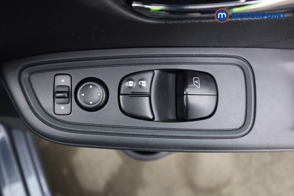 Nissan Micra Acenta Manual Petrol Hatchback - Stock Number (1600583) - 18th supplementary image