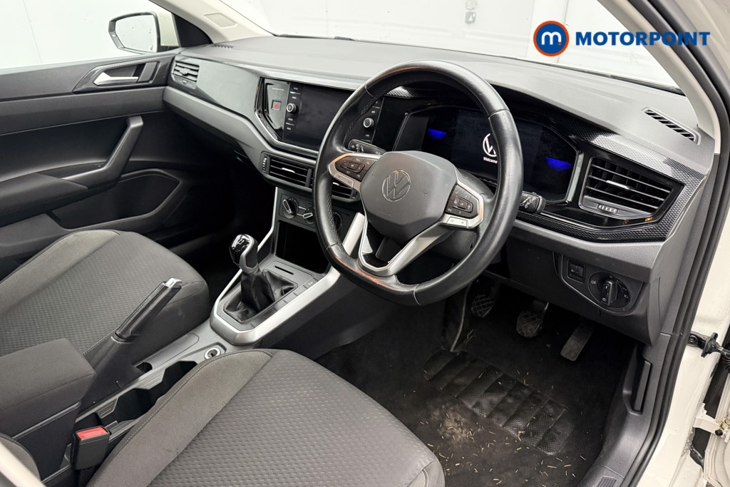 Volkswagen Polo Life Manual Petrol Hatchback - Stock Number (1542620) - 4th supplementary image