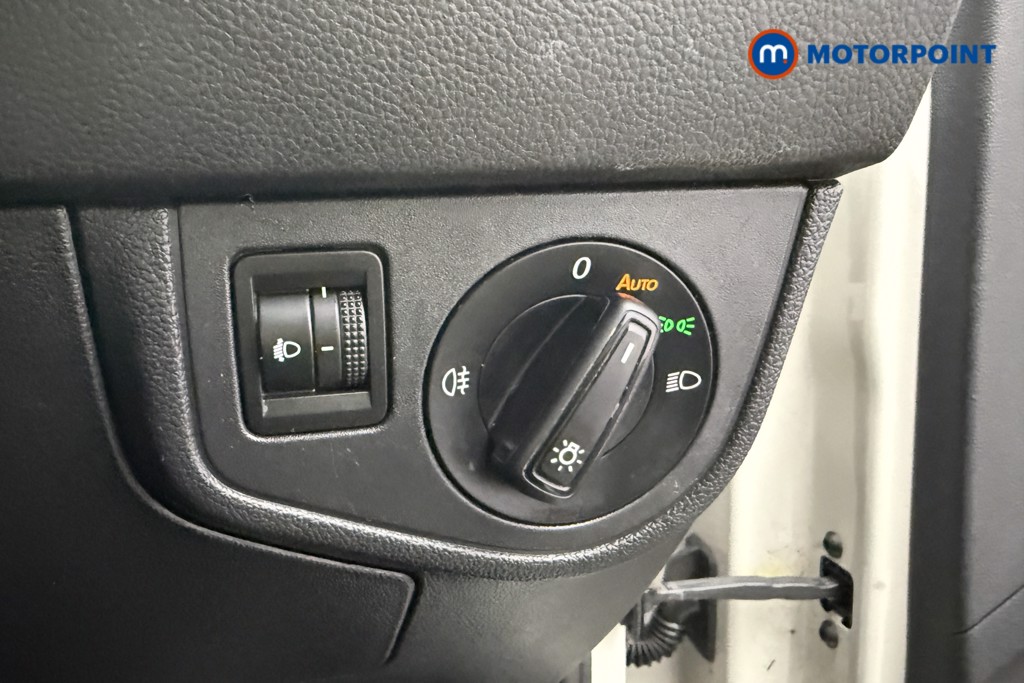 Volkswagen Polo Life Manual Petrol Hatchback - Stock Number (1542620) - 12th supplementary image