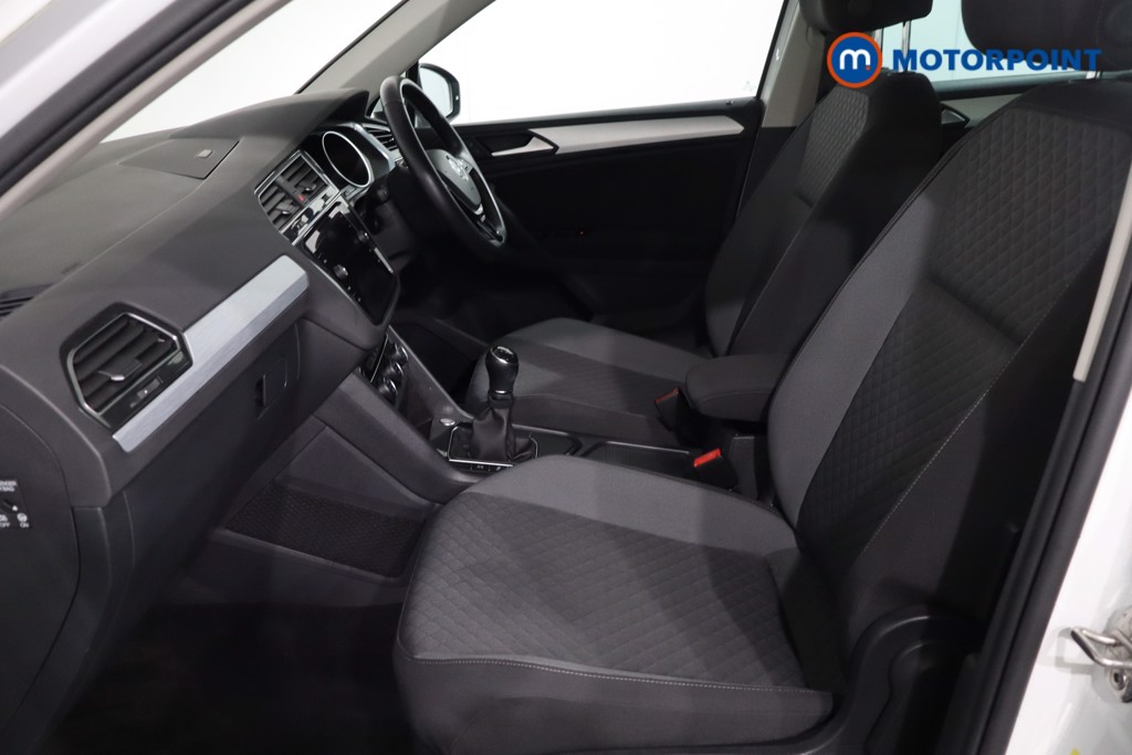 Volkswagen Tiguan Match Manual Petrol SUV - Stock Number (1575428) - 4th supplementary image