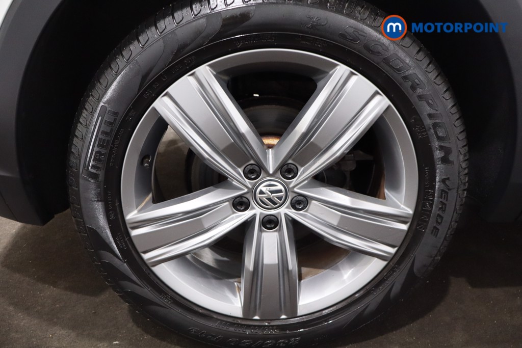 Volkswagen Tiguan Match Manual Petrol SUV - Stock Number (1575428) - 9th supplementary image