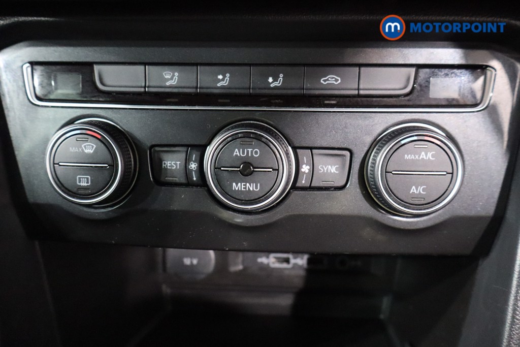 Volkswagen Tiguan Match Manual Petrol SUV - Stock Number (1575428) - 16th supplementary image