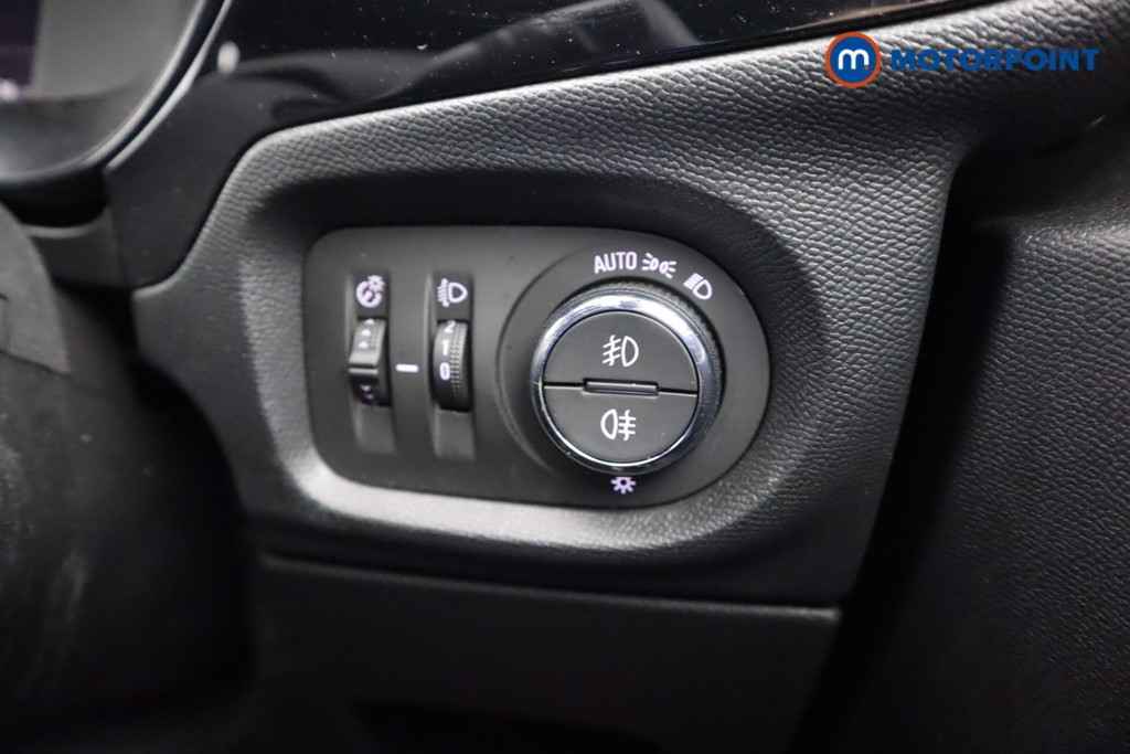 Vauxhall Corsa GS Manual Petrol Hatchback - Stock Number (1581319) - 8th supplementary image