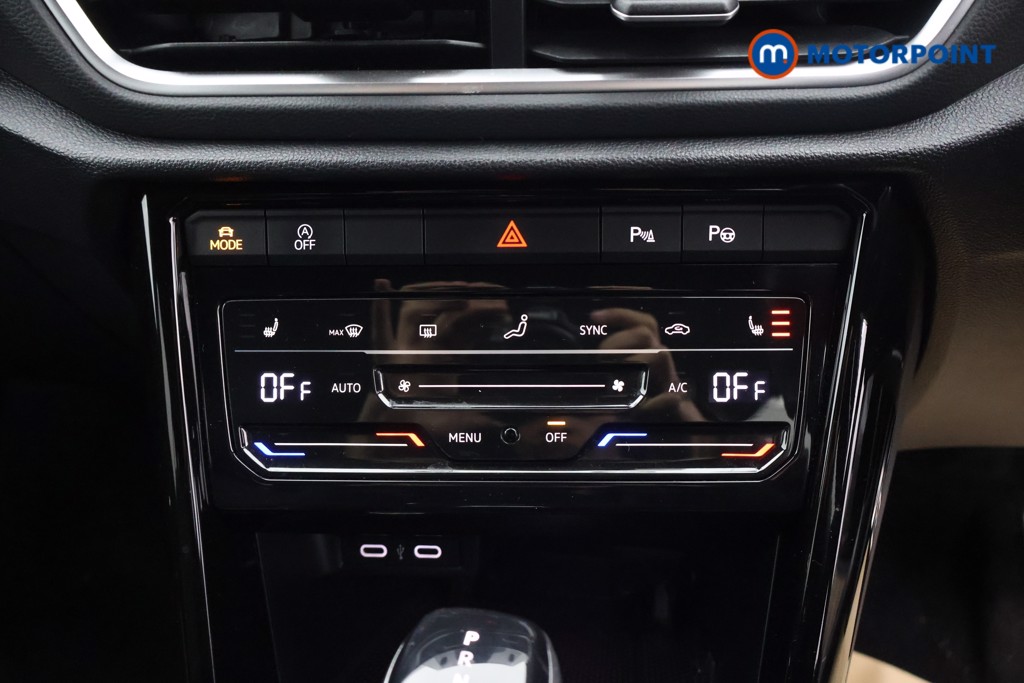 Volkswagen T-Roc R-Line Automatic Diesel SUV - Stock Number (1587916) - 10th supplementary image