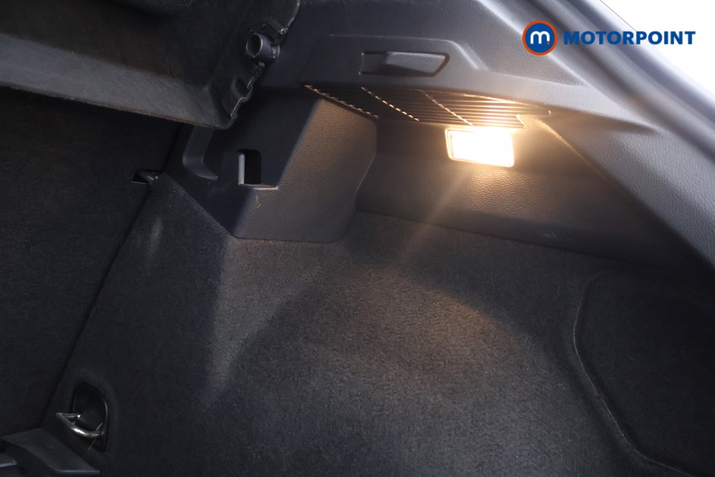 Volkswagen T-Roc R-Line Automatic Diesel SUV - Stock Number (1587916) - 28th supplementary image