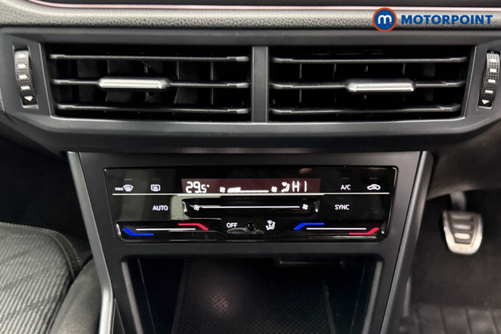 Volkswagen Polo R-Line Manual Petrol Hatchback - Stock Number (1588916) - 12th supplementary image