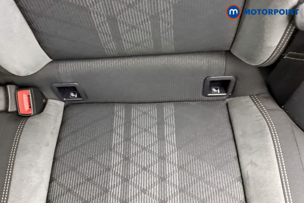 Volkswagen Polo R-Line Manual Petrol Hatchback - Stock Number (1588916) - 23rd supplementary image