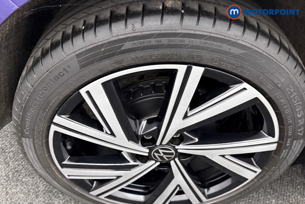 Volkswagen Polo R-Line Manual Petrol Hatchback - Stock Number (1588916) - 29th supplementary image