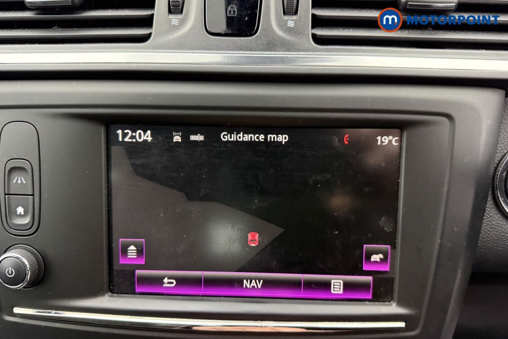 Renault Kadjar Signature Nav Manual Petrol SUV - Stock Number (1590804) - 9th supplementary image