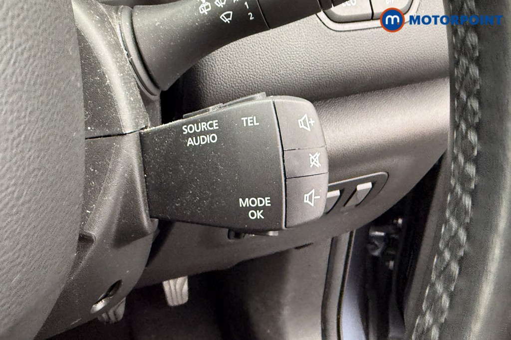 Renault Kadjar Signature Nav Manual Petrol SUV - Stock Number (1590804) - 15th supplementary image