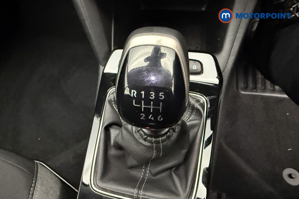 Vauxhall Mokka SE Manual Petrol SUV - Stock Number (1592165) - 22nd supplementary image