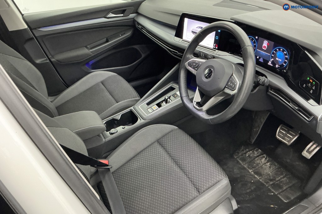 Volkswagen Golf Active Automatic Petrol Hatchback - Stock Number (1593990) - 7th supplementary image