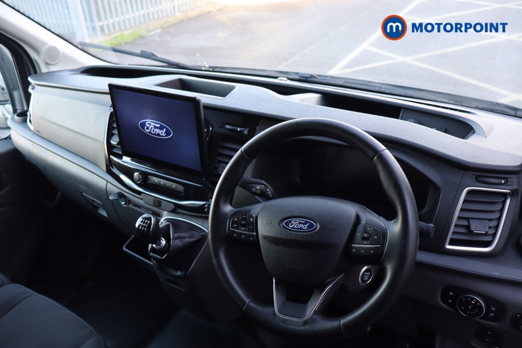 Ford Transit Limited Manual Diesel Medium Roof Van - Stock Number (1594782) - 4th supplementary image