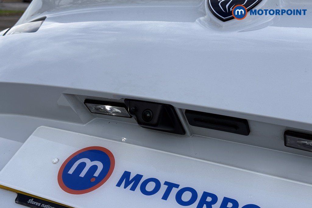 Peugeot 308 GT Automatic Petrol Estate - Stock Number (1594921) - 29th supplementary image