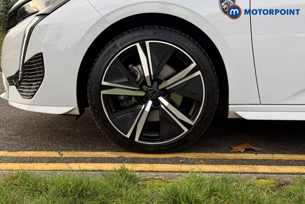 Peugeot 308 GT Automatic Petrol Estate - Stock Number (1594921) - 30th supplementary image