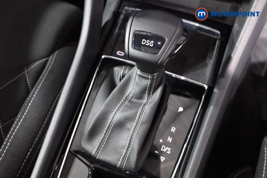 Skoda Karoq Sport Line Automatic Petrol SUV - Stock Number (1595232) - 10th supplementary image