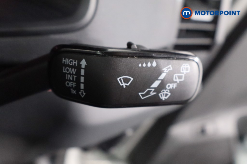 Skoda Karoq Sport Line Automatic Petrol SUV - Stock Number (1595232) - 16th supplementary image