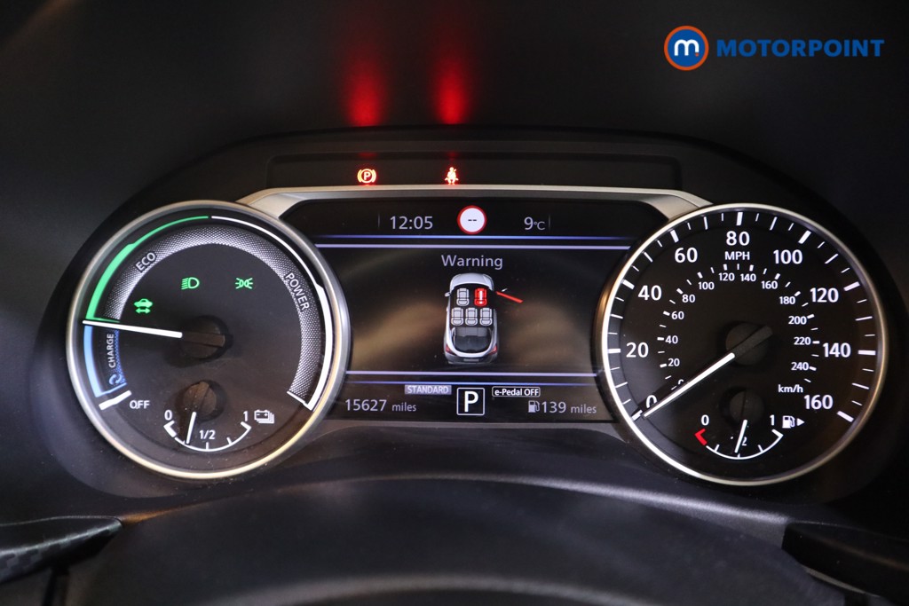 Nissan Juke Tekna Automatic Petrol-Electric Hybrid SUV - Stock Number (1595285) - 4th supplementary image