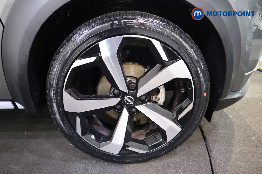 Nissan Juke Tekna Automatic Petrol-Electric Hybrid SUV - Stock Number (1595285) - 15th supplementary image