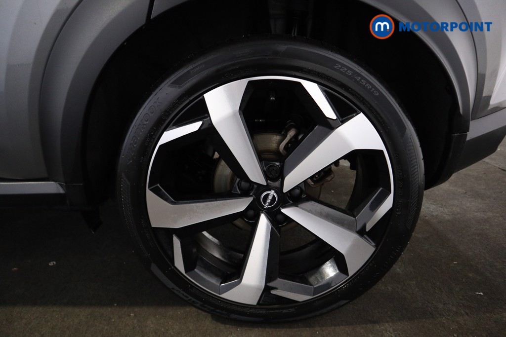 Nissan Juke Tekna Automatic Petrol-Electric Hybrid SUV - Stock Number (1595285) - 17th supplementary image