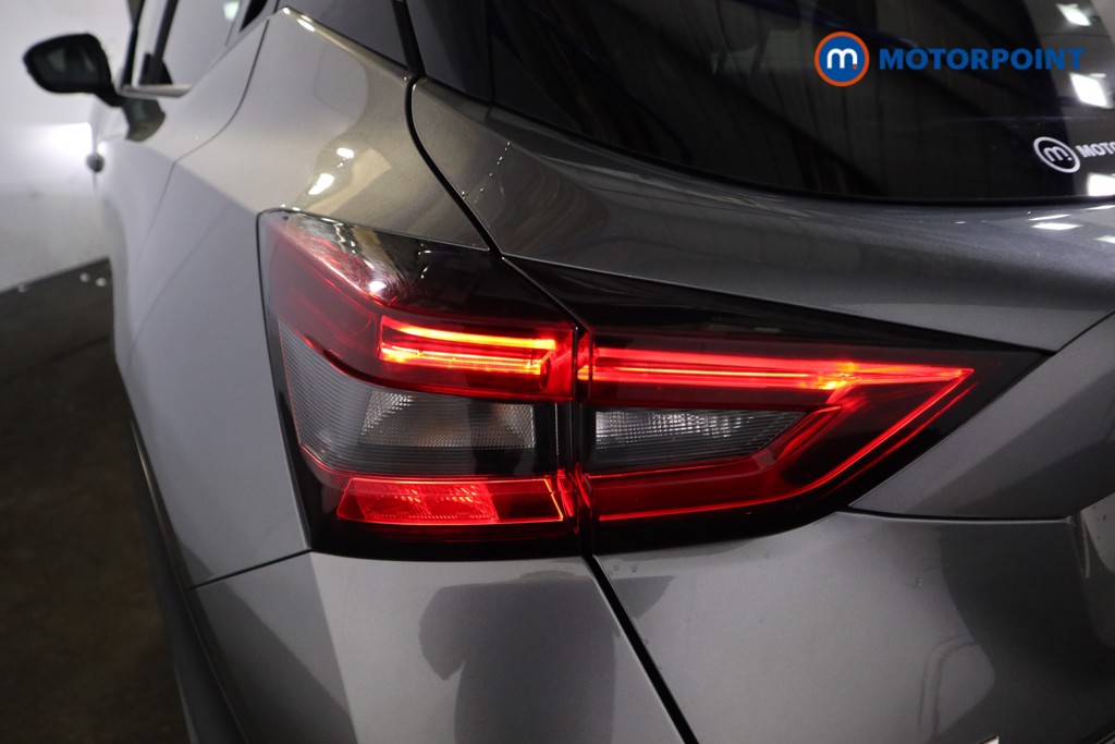 Nissan Juke Tekna Automatic Petrol-Electric Hybrid SUV - Stock Number (1595285) - 19th supplementary image