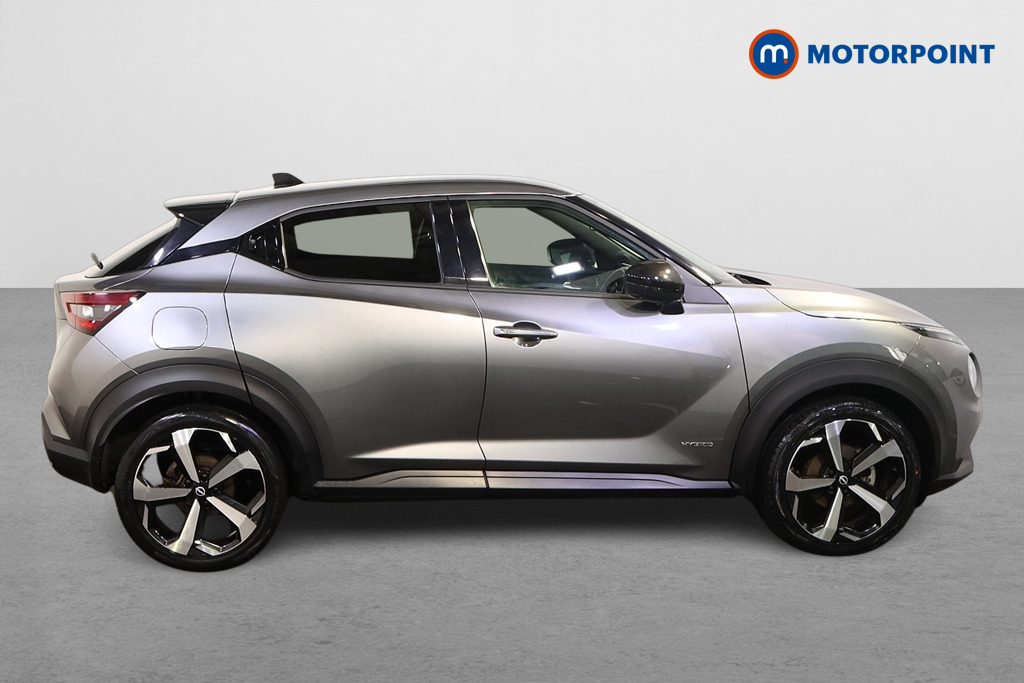 Nissan Juke Tekna Automatic Petrol-Electric Hybrid SUV - Stock Number (1595285) - Drivers side