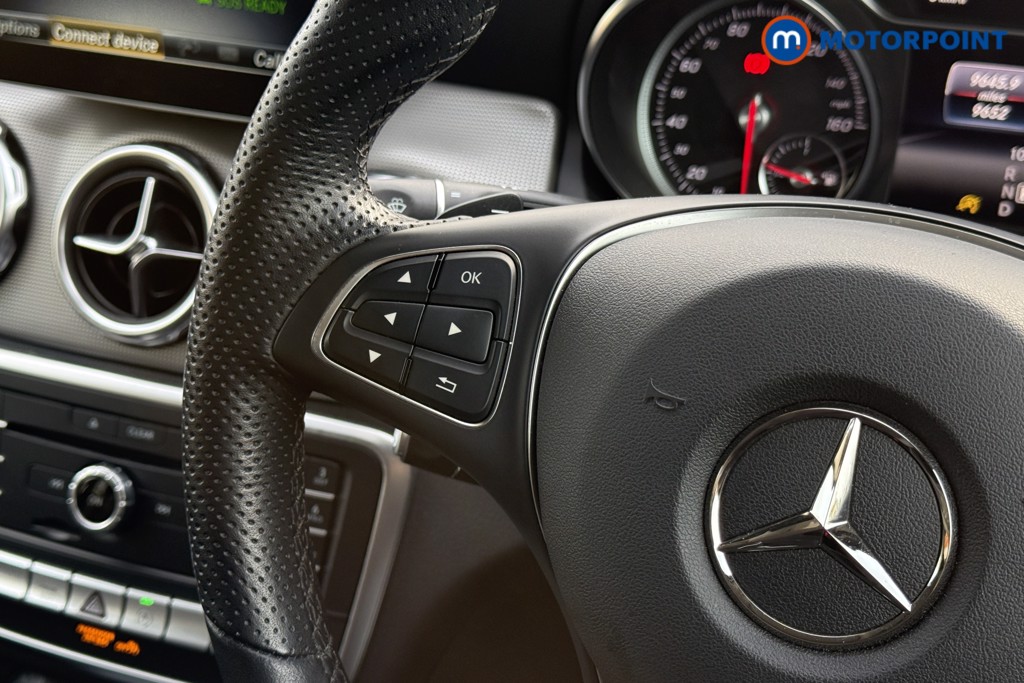 Mercedes-Benz GLA Urban Edition Automatic Petrol SUV - Stock Number (1595507) - 4th supplementary image